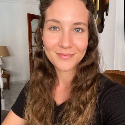 Profile photo of Ava, Data Science tutor at Wiingy 