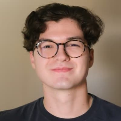 Profile photo of Benjamin, English tutor at Wiingy 