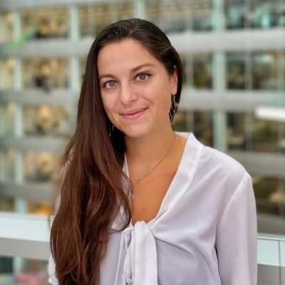 Profile photo of Betony, Chemistry tutor at Wiingy