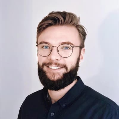 Profile photo of Bruce, Piano tutor at Wiingy 