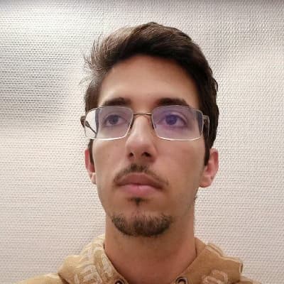 Profile photo of Caleb, Chemistry tutor at Wiingy 