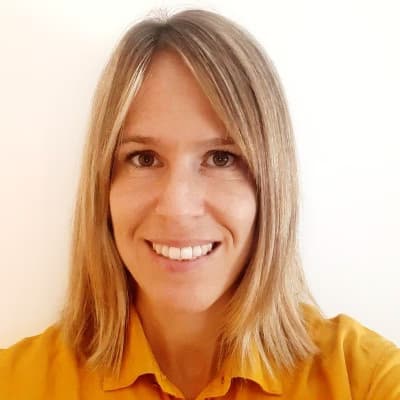 Profile photo of Callie, Economics tutor at Wiingy 