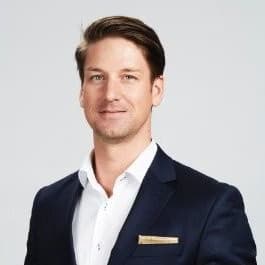 Profile photo of Cedric, English tutor at Wiingy 