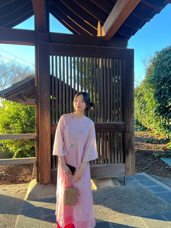 Profile photo of Nguyen, Piano tutor at Wiingy