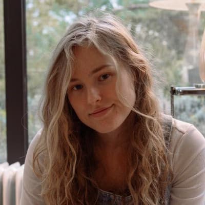 Profile photo of Cora, AP tutor at Wiingy 