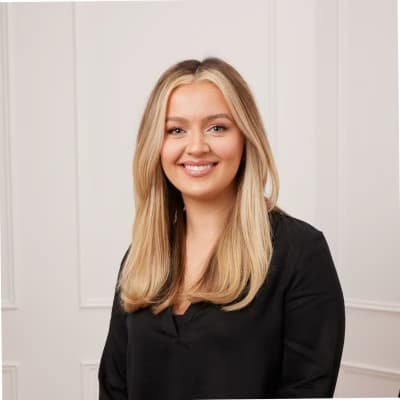 Profile photo of Daphne, Singing tutor at Wiingy 