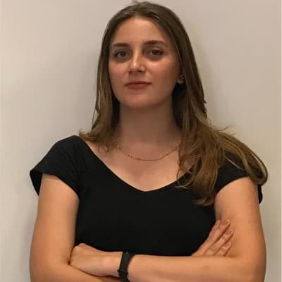 Profile photo of Delphine, AP tutor at Wiingy 