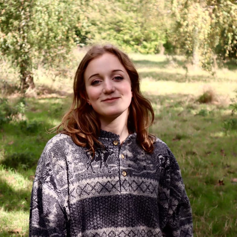 Profile photo of Eva, Singing tutor at Wiingy 