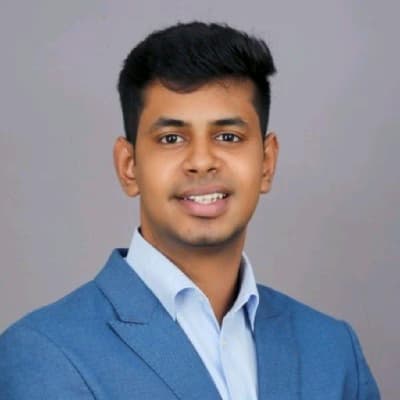 Profile photo of Dhruv, Yoga tutor at Wiingy 