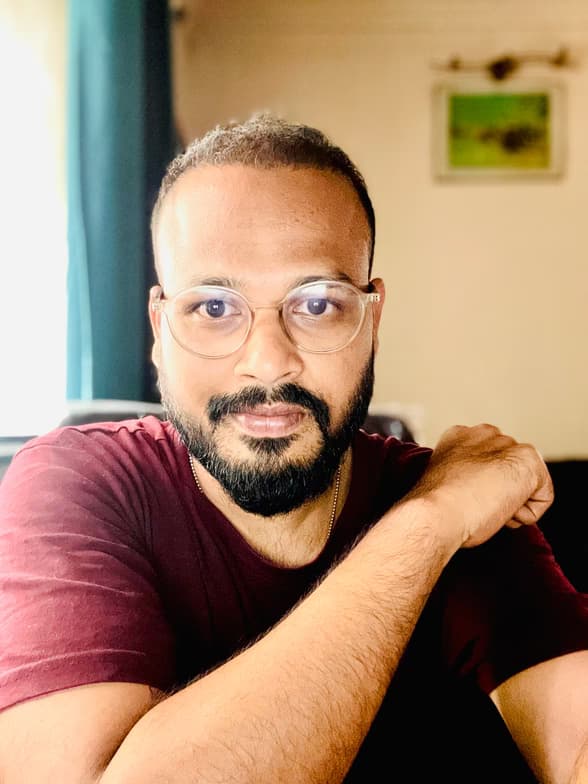 Profile photo of Dinesh, Architecture tutor at Wiingy 