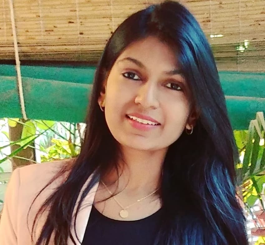 Profile photo of Divya, ESL tutor at Wiingy 