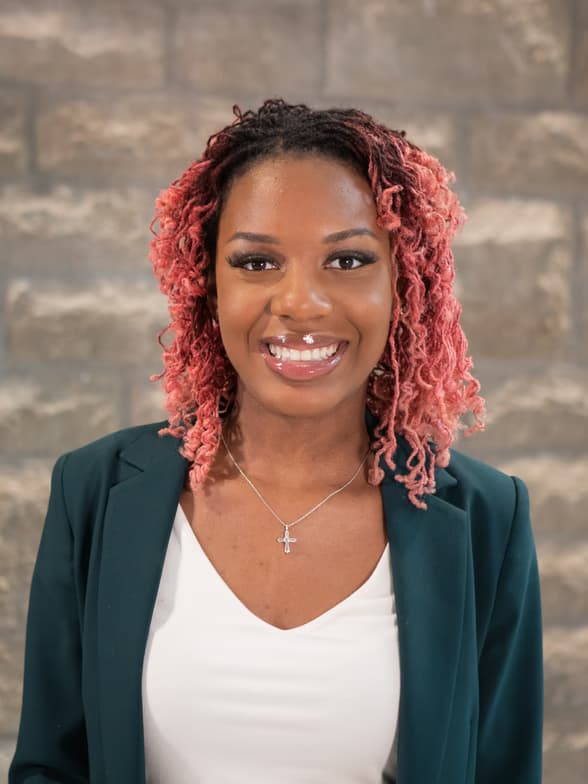 Profile photo of Dream, English tutor at Wiingy 