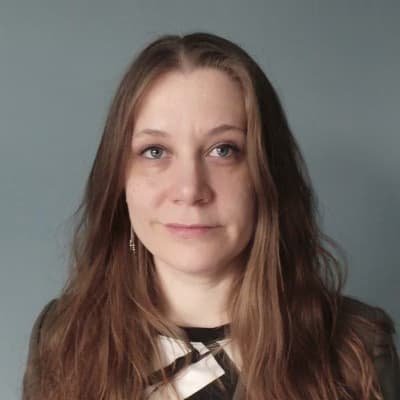 Profile photo of Elara, Mathematics tutor at Wiingy