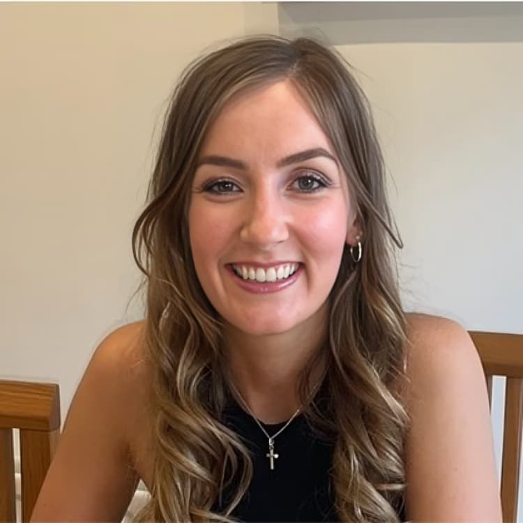 Profile photo of Elena, Mathematics tutor at Wiingy 