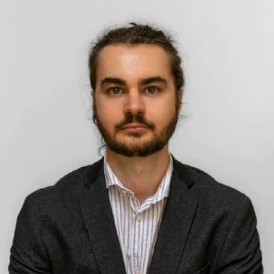 Profile photo of Ella, Mathematics tutor at Wiingy 