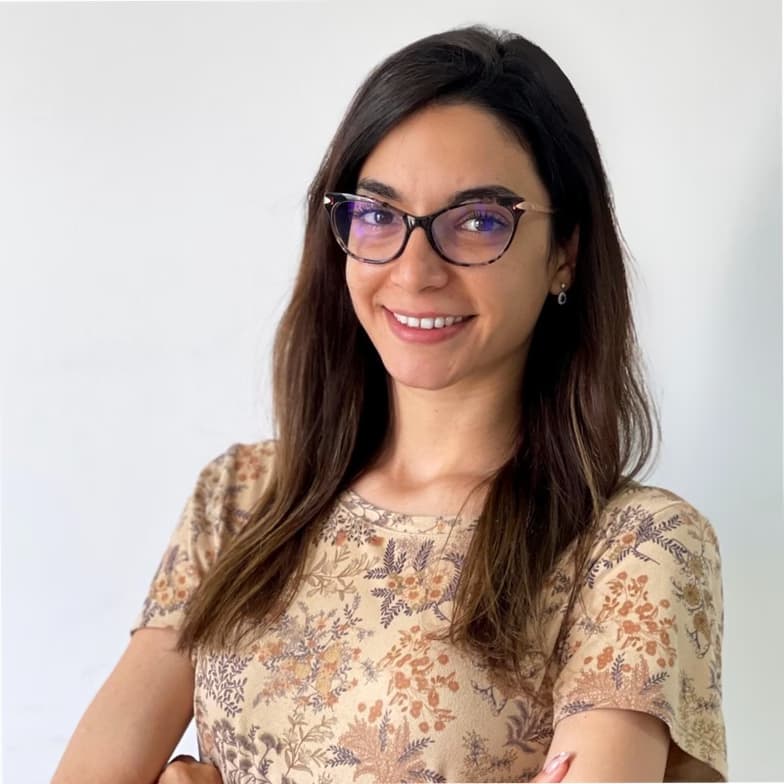 Profile photo of Araminta, English tutor at Wiingy 