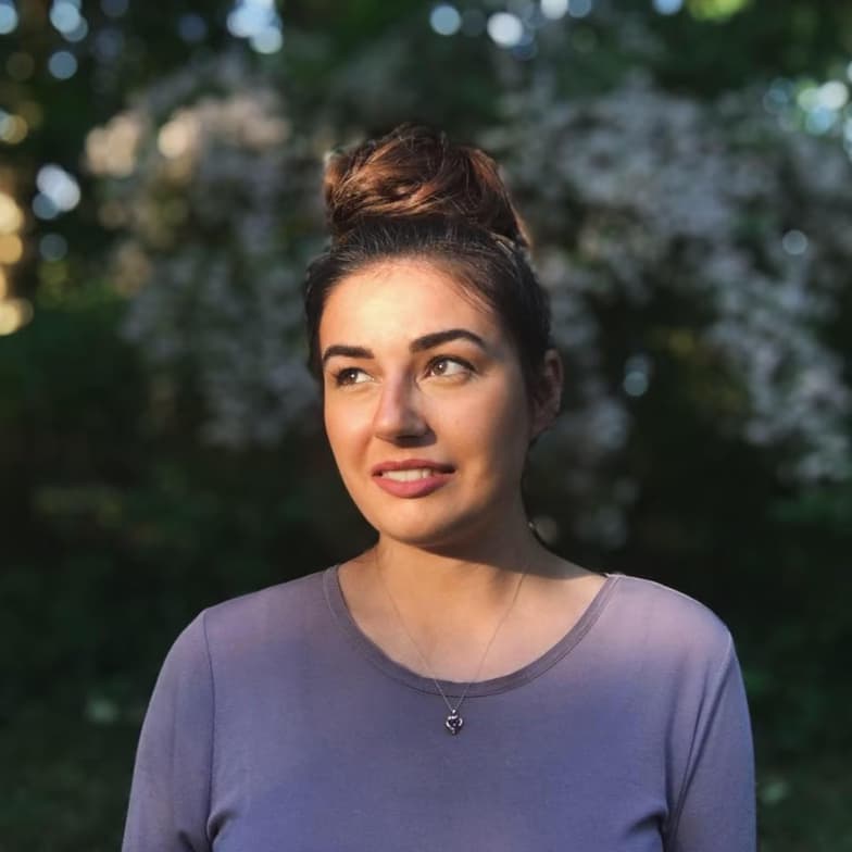 Profile photo of Emily, Singing tutor at Wiingy 