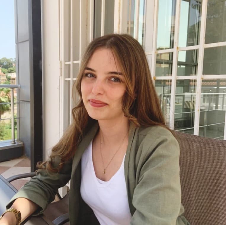 Profile photo of Emily, Architecture tutor at Wiingy 