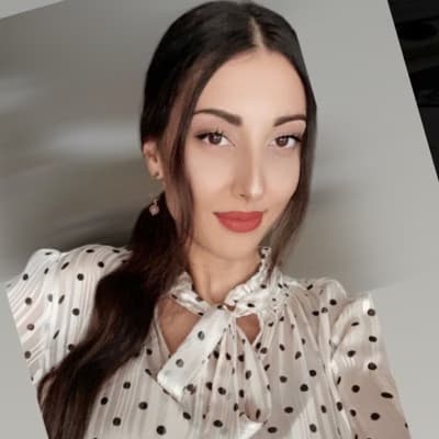 Profile photo of Emily, Piano tutor at Wiingy 