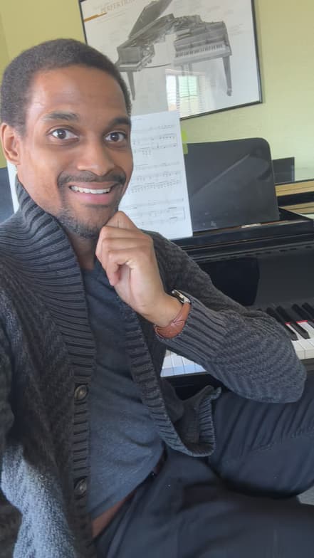 Profile photo of Erin, Piano tutor at Wiingy 