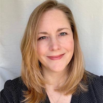 Profile photo of Esme, AP tutor at Wiingy 