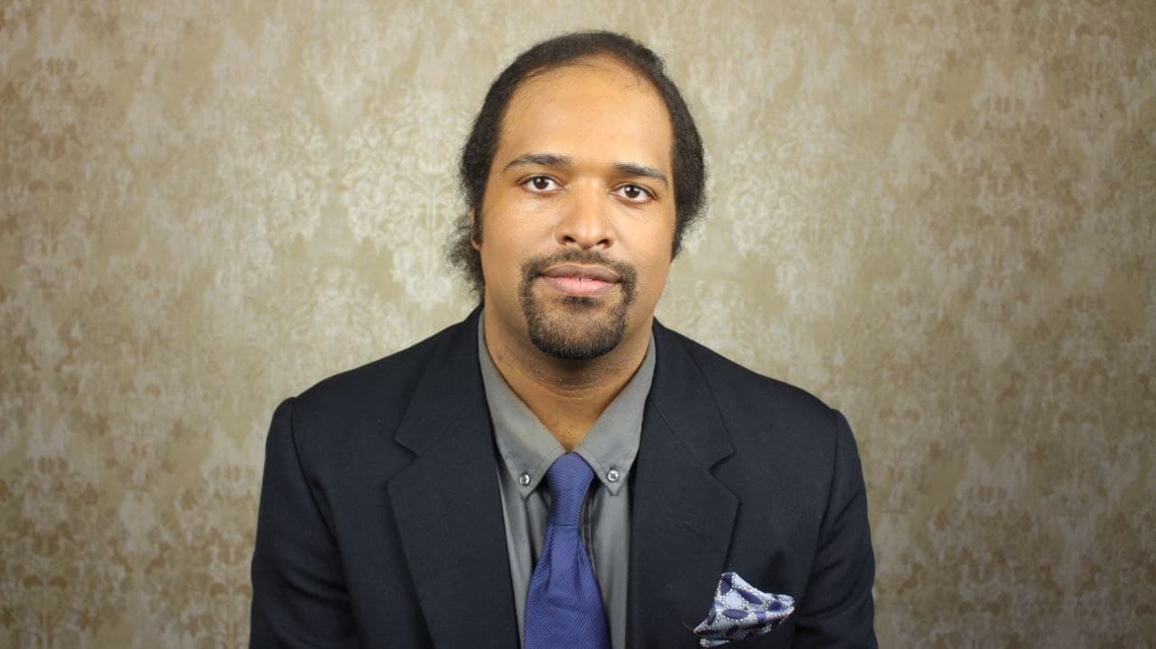 Profile photo of Edward, Guitar tutor at Wiingy 