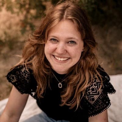 Profile photo of Eva, AP tutor at Wiingy 