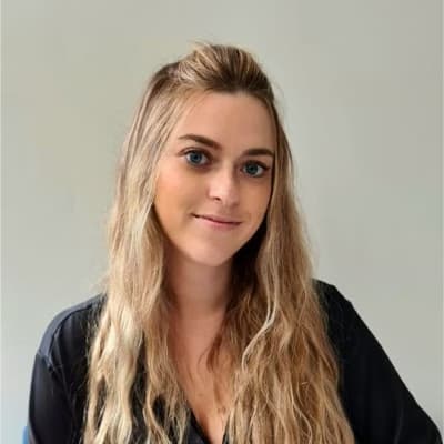 Profile photo of Eva, Computer Science tutor at Wiingy