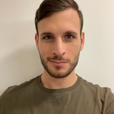 Profile photo of Evan, AP tutor at Wiingy 