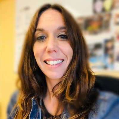 Profile photo of Eva	, Architecture tutor at Wiingy 