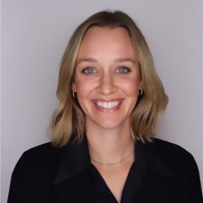 Profile photo of Fiona, French tutor at Wiingy