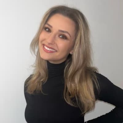 Profile photo of Freida, Architecture tutor at Wiingy