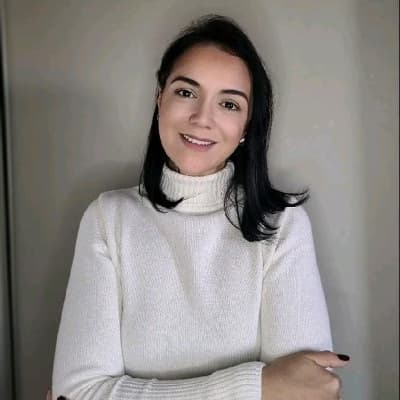 Profile photo of Freya	, AP tutor at Wiingy 