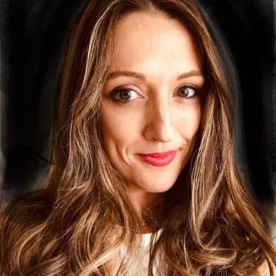 Profile photo of Gabrielle, AP tutor at Wiingy 