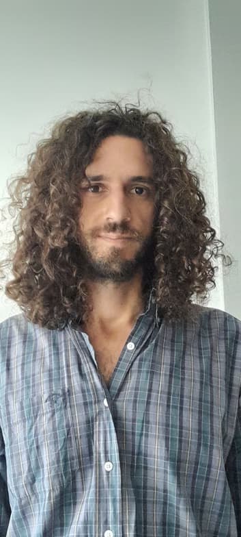 Profile photo of Gastón, Guitar tutor at Wiingy 