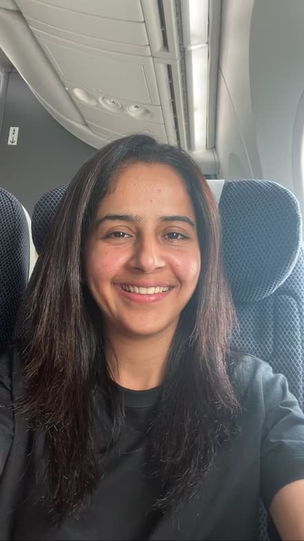 Profile photo of Hermanika, English tutor at Wiingy 