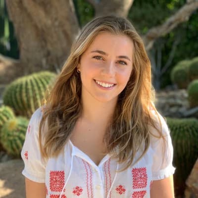 Profile photo of Grace, AP tutor at Wiingy 