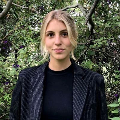 Profile photo of Grace, Physics tutor at Wiingy 