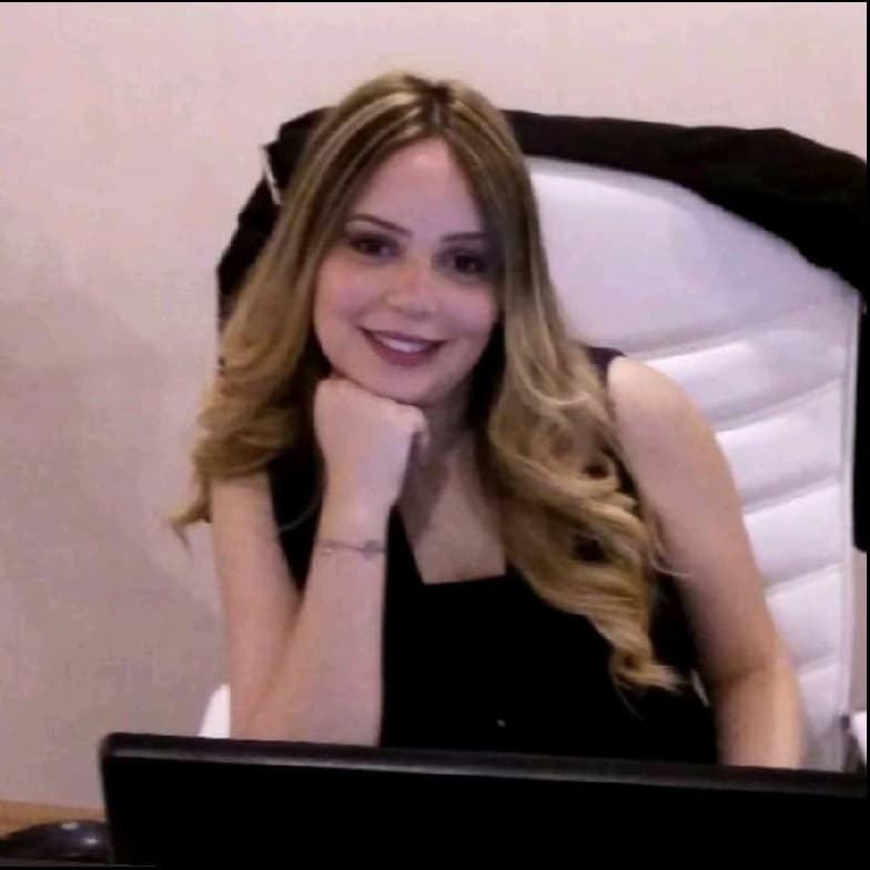 Profile photo of Haley, AP tutor at Wiingy 