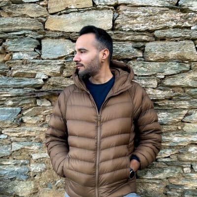 Profile photo of Harsh, Hindi tutor at Wiingy 