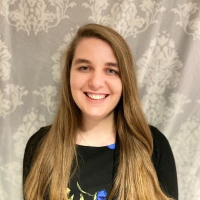 Profile photo of Hesper	, Mathematics tutor at Wiingy 