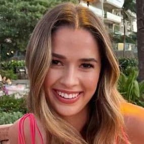 Profile photo of Holly, Games tutor at Wiingy 