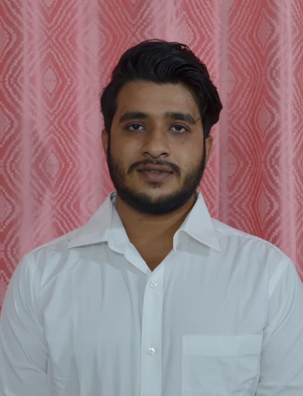 Profile photo of Hritik, Mathematics tutor at Wiingy 