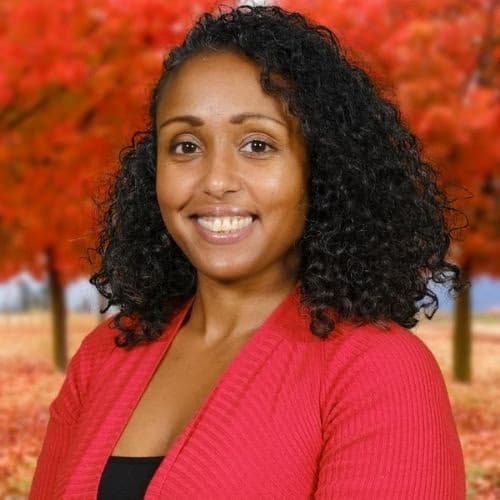 Profile photo of Isabelle, French tutor at Wiingy 