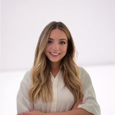 Profile photo of Isla, Mathematics tutor at Wiingy