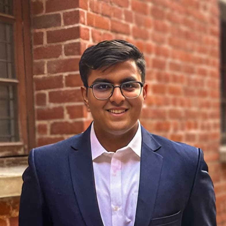 Profile photo of Ivaan, Yoga tutor at Wiingy 