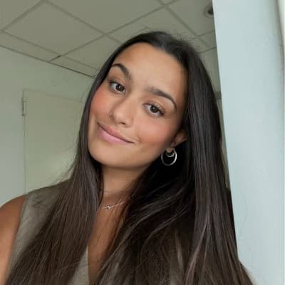 Profile photo of Ivy, Architecture tutor at Wiingy 