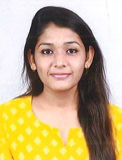 Profile photo of Riddhi, Mathematics tutor at Wiingy 