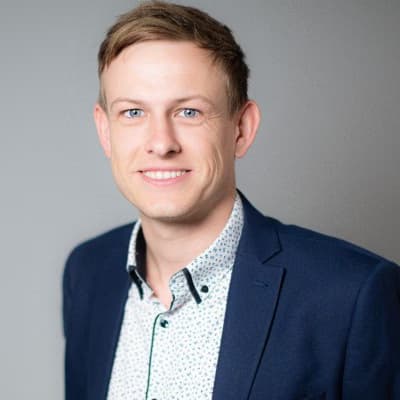 Profile photo of James, AP tutor at Wiingy 