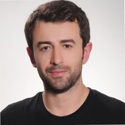 Profile photo of Jasper, Economics tutor at Wiingy 